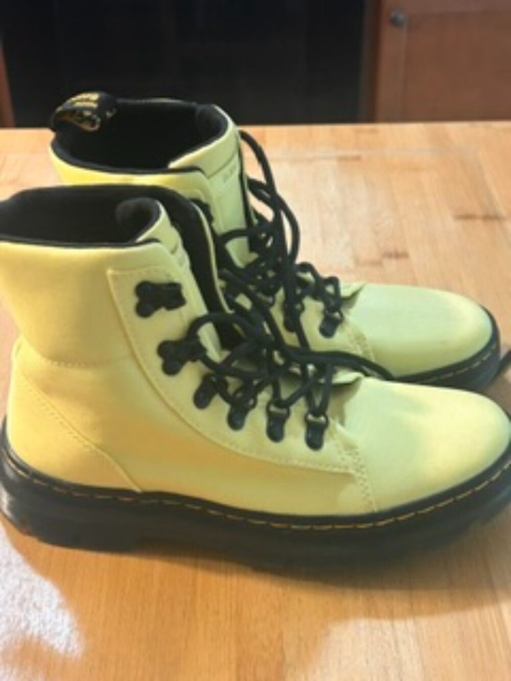 Dr. Marten's Pastel Yellow Canvas Combat Boots lace up Size 9
